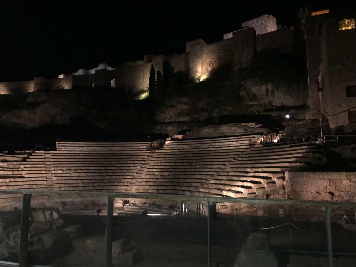 Апартаменты A Dos Pasos De Todo Малага Экстерьер фото